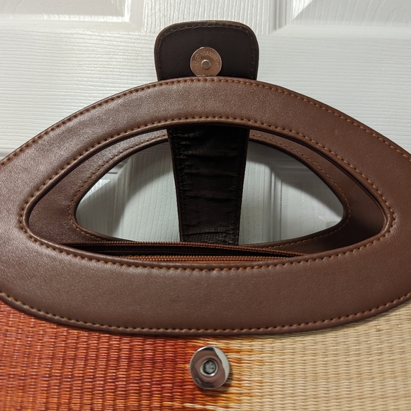 Large Rounded Handbag | Le Sac | Two Toned Rattan - Picture 3 of 10